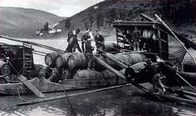 Barco que transporta o vinho